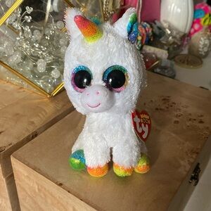 Pixy the Unicorn 6” Beanie Boo with Tags!